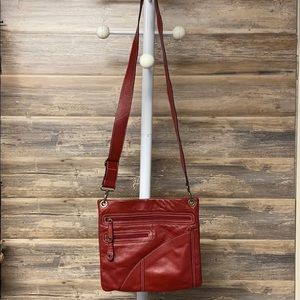 Averio Genuine Leather Crossbody Bag P13